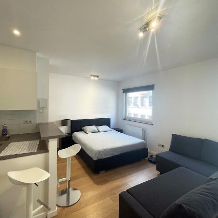 Beautiful Studio In Brussels Centre Apartment Exterior photo